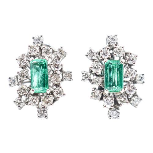 PENDIENTES ROSETONES CON ESMERALDAS Y BRILLANTES