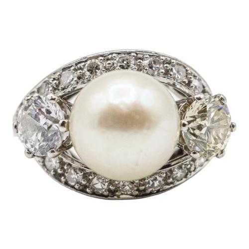 SORTIJA CON PERLA Y DIAMANTES, DE LOS AÑOS 50