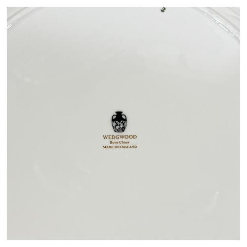 SERVICIO DE MESA EN PORCELANA WEDGWOOD 