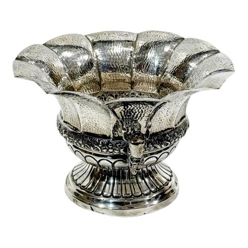 CENTRO DE MESA EN PLATA DE MEDIADOS DEL S.XX