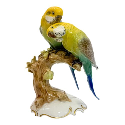 FIGURA EN PORCELANA HUTCHENREUTHER 