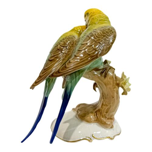FIGURA EN PORCELANA HUTCHENREUTHER 