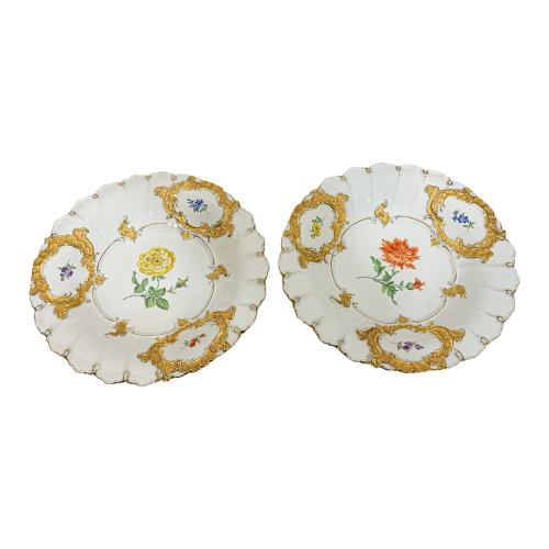 PAREJA DE PLATOS EN PORCELANA MEISSEN DEL PRIMER TERCIO S.XX