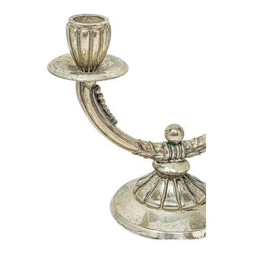 PAREJA DE CANDELABROS DE PLATA DE MEDIADOS DEL S.XX