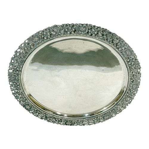 FUENTE EN PLATA DE MEDIADOS DEL S.XX