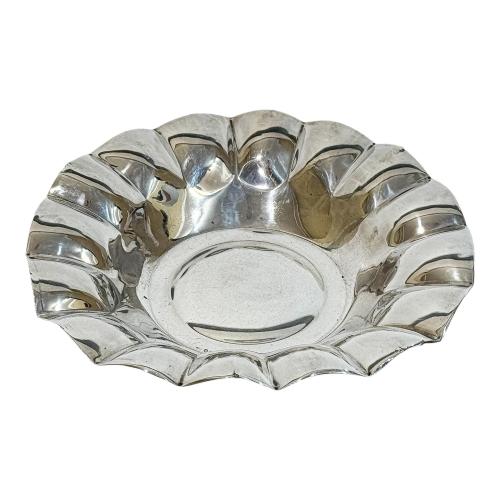 CENTRO DE MESA EN PLATA DE MEDIADOS DEL S.XX