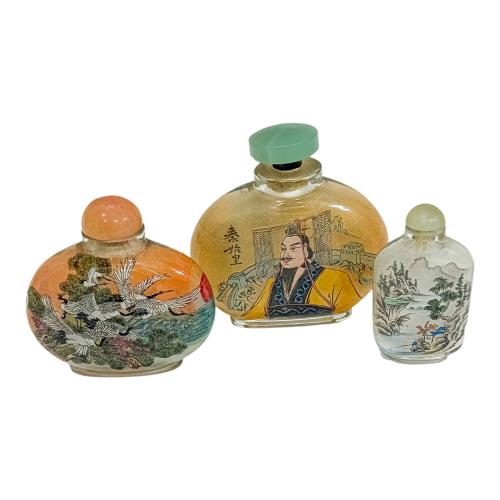 TRES BOTELLAS DE TABACO CHINAS DE MEDIADOS DE S. XX