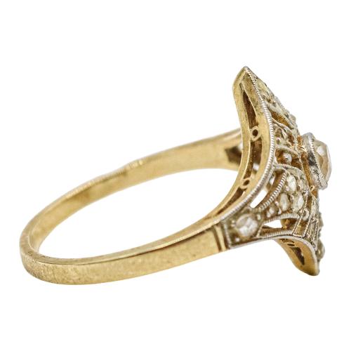 SORTIJA CON DIAMANTES DE PPS. DEL S.XX