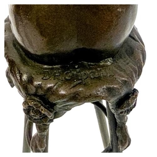 DOS FIGURAS EN BRONCE DEL ÚLTIMO TERCIO DE SIGLO XX