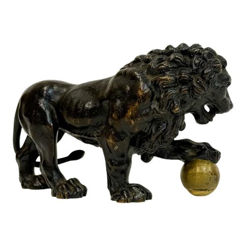 FIGURA EN BRONCE DE LA PRIMERA MITAD DE SIGLO XX