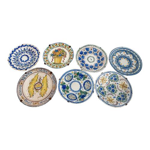  PLATOS DE CERÁMICA VALENCIANA DE FINALES DE S. XIX-XX