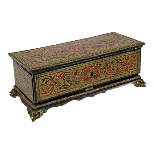 CAJA FRANCESA DE FINALES DEL S.XIX