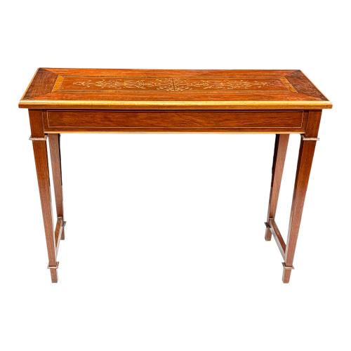 MESA AUXILIAR CON MARQUETERÍA DE LOS AÑOS 40