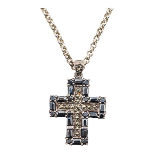 CRUZ CON CADENA