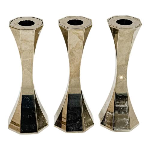 TRES CANDELEROS DE DISEÑO