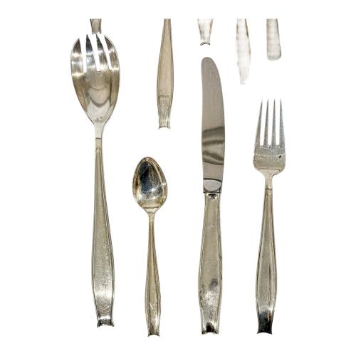 GRAN CUBERTERÍA EN PLATA DEL ÚLTIMO TERCIO DEL S.XX