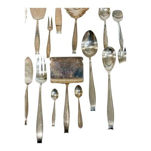 GRAN CUBERTERÍA EN PLATA DEL ÚLTIMO TERCIO DEL S.XX