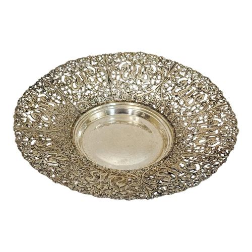 CENTRO DE MESA CALADO EN PLATA DE MEDIADOS DEL S.XX