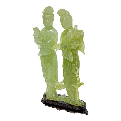 FIGURAS ORIENTALES TALLADAS EN JADE DEL ÚLTIMO TERCIO S. XX