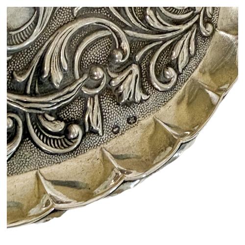CONJUNTO DE PIEZAS EN PLATA DE MEDIADOS DEL S.XX