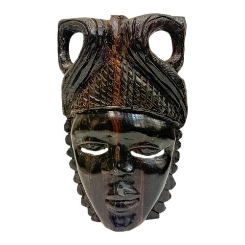 MÁSCARA AFRICANA DEL ÚLTIMO TERCIO DE S. XX