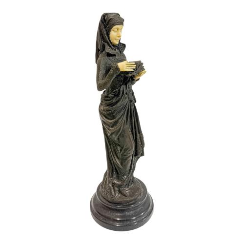 FIGURA EN BRONCE ESTILO CRISOELEFANTINA