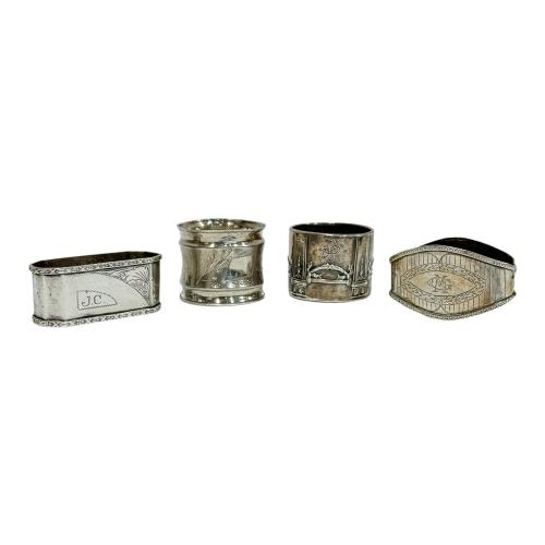 CUATRO ARGOLLAS DE PLATA DE PRINCIPIOS DEL S.XX