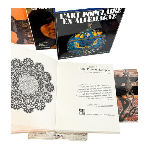 LOTE DE 7 LIBROS DE ARTE POPULAR