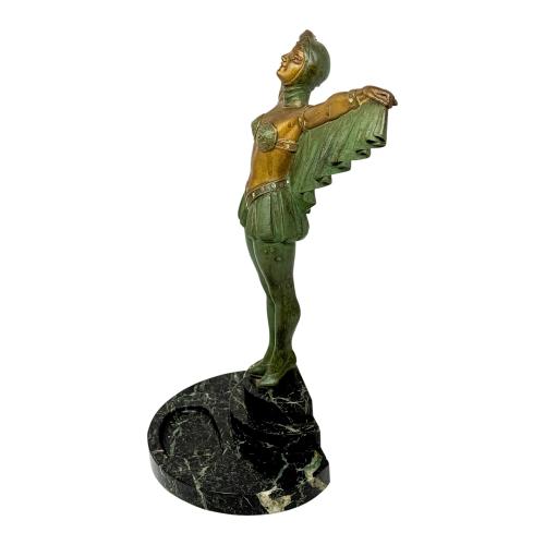 ESCULTURA EN CALAMINA ART DECÓ