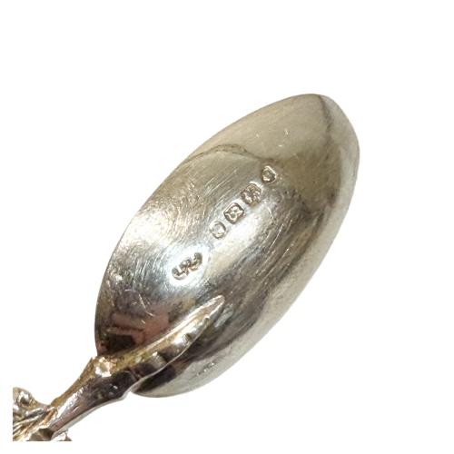 CONJUNTO DE CUCHARITAS EN PLATA DE MEDIADOS DEL S.XX