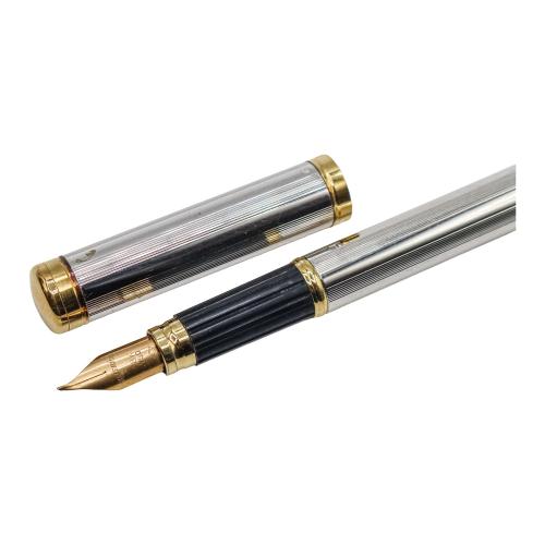 PLUMA ESTILOGRÁFICA WATERMAN