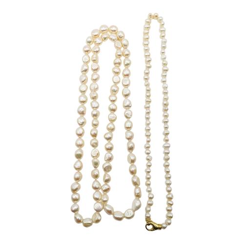 DOS COLLARES DE PERLAS