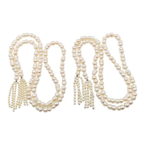 DOS COLLARES DE PERLAS CULTIVADAS