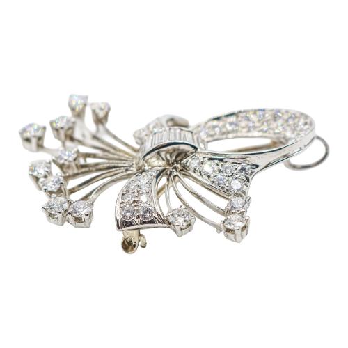 BROCHE COLGANTE CON DIAMANTES, AÑOS 70