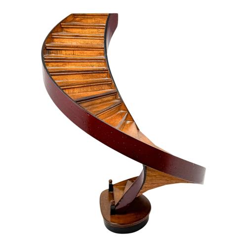 ESCALERA DE CARACOL EN MINIATURA S.XX