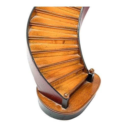 ESCALERA DE CARACOL EN MINIATURA S.XX