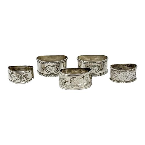 CONJUNTO DE ARGOLLAS EN PLATA DEL PRIMER TERCIO DEL S.XX