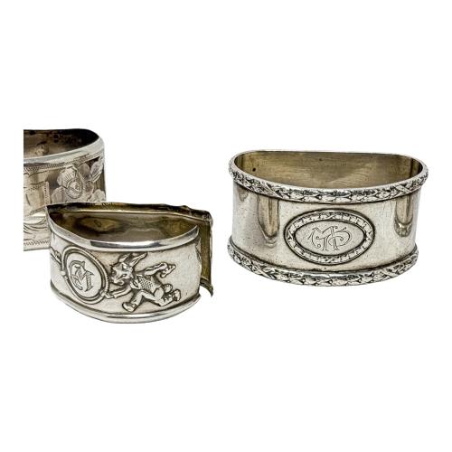 CONJUNTO DE ARGOLLAS EN PLATA DEL PRIMER TERCIO DEL S.XX