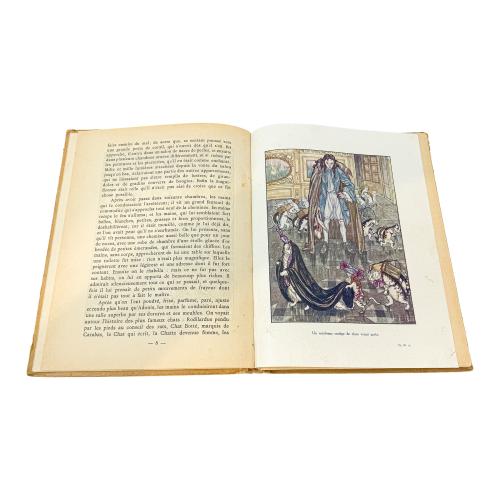 CUATRO LIBROS EN FRANCÉS ILUSTRADOS POR LOLA ANGLADA