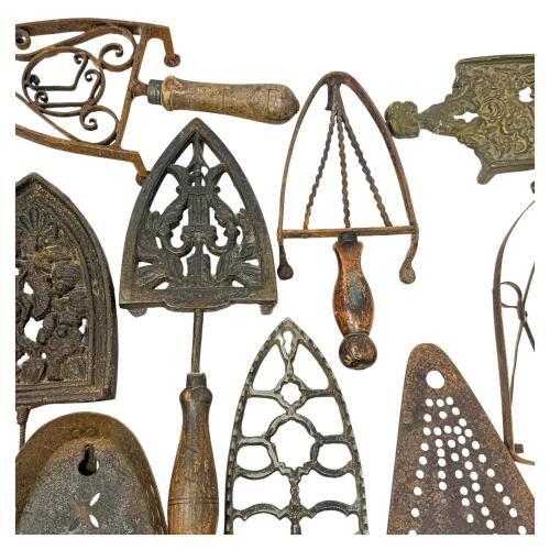 COLECCIÓN DE SOPORTES PARA PLANCHA, DEL S.XIX-XX