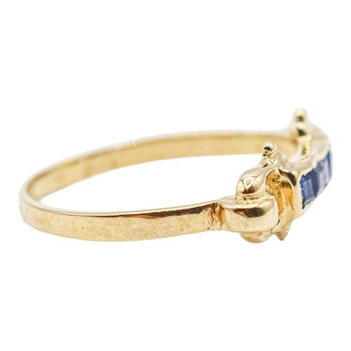 ANILLO CON ZAFIROS
