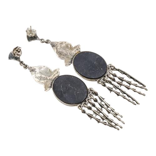 PENDIENTES LARGOS CON ÓNIX NEGRO 