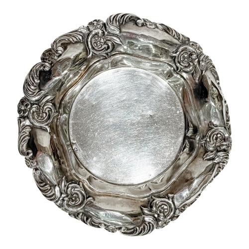 CONJUNTO DE PEQUEÑOS CENTRITOS EN PLATA ÚLITMO CUARTO S.XX