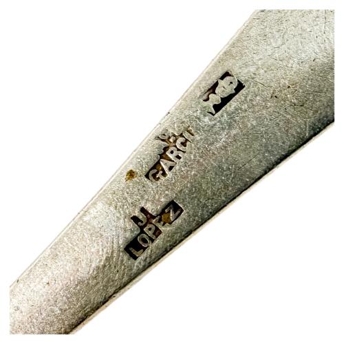 CONJUNTO DE CUBIERTOS Y OBJETOS DE PLATA ÚLTIMO CUARTO S.XX