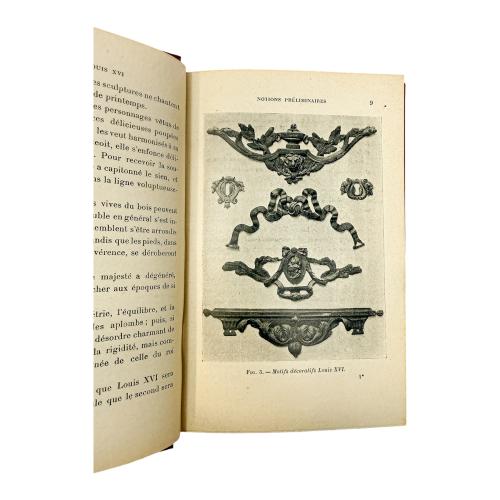 CUATRO LIBROS DE ESTILOS ARTISTICOS EN FRANCÉS