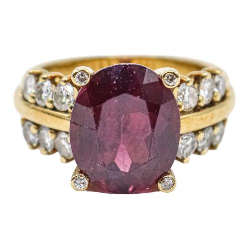 ANILLO CON GRANATE Y BRILLANTES