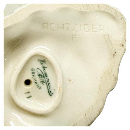 FIGURA DE PORCELANA ALEMANA DE MEDIADOS DE S. XX