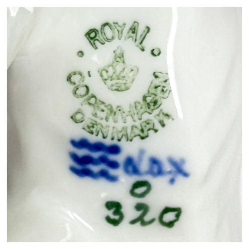 TRES PORCELANAS DANESAS DEL ÚLTIMO TERCIO S. XX