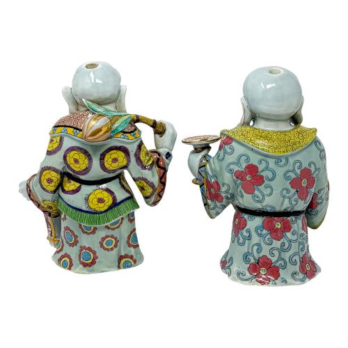 PAREJA DE FIGURAS DE PORCELANA CHINA DE MEDIADOS DE S. XX
