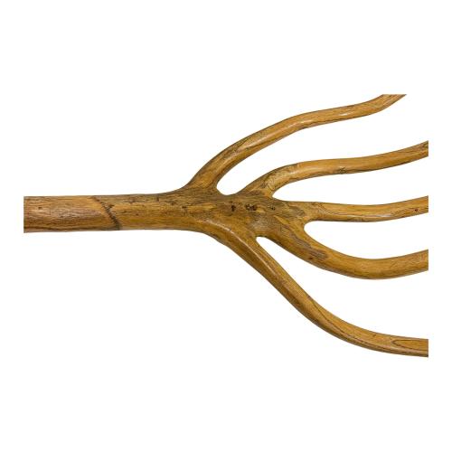 DOS UTENSILIOS DE LABRANZA DE LA PRIMERA MITAD DE S. XX